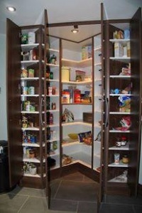 Walk in Pantry